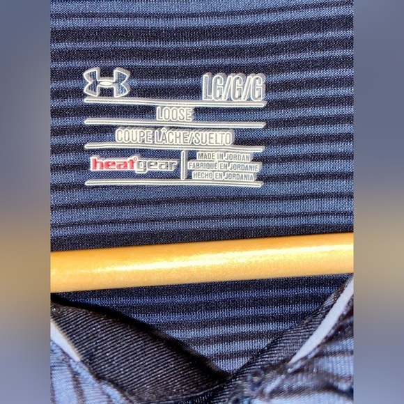 2/49$ Men’s Under Armour cold black striped black and gray polo size Large - Picture 4 of 8